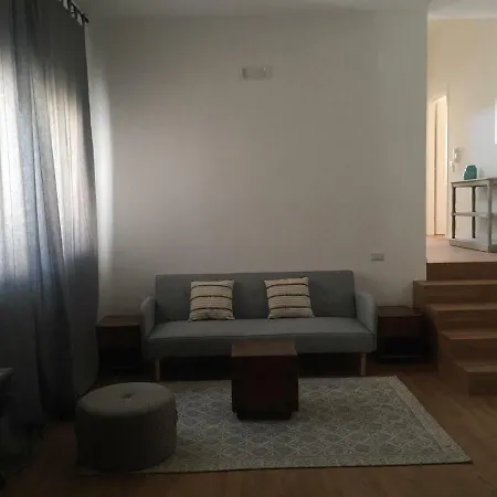 La Casa Accanto * バーリ